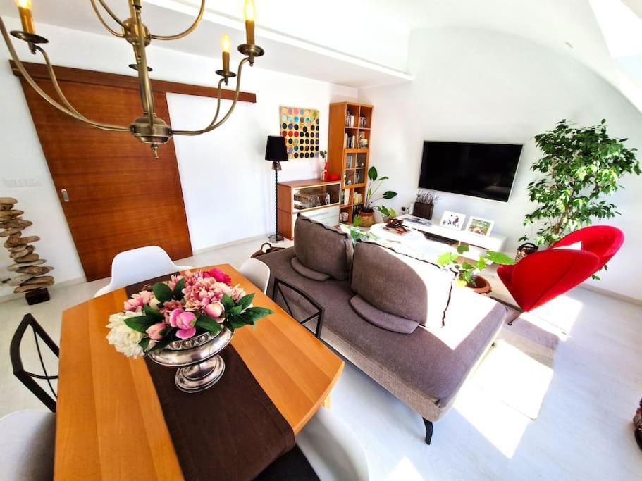 Apartamento Deluxe Vistas Al Mar Burela Esterno foto